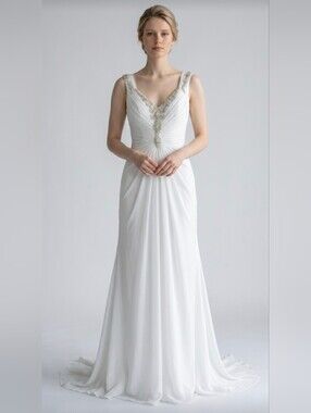 NWT! MAGGIE SOTTERO! LUXURIOUS WHITE W/HANDSET RHINESTONES & CHIFFON GOWN! SZ 10